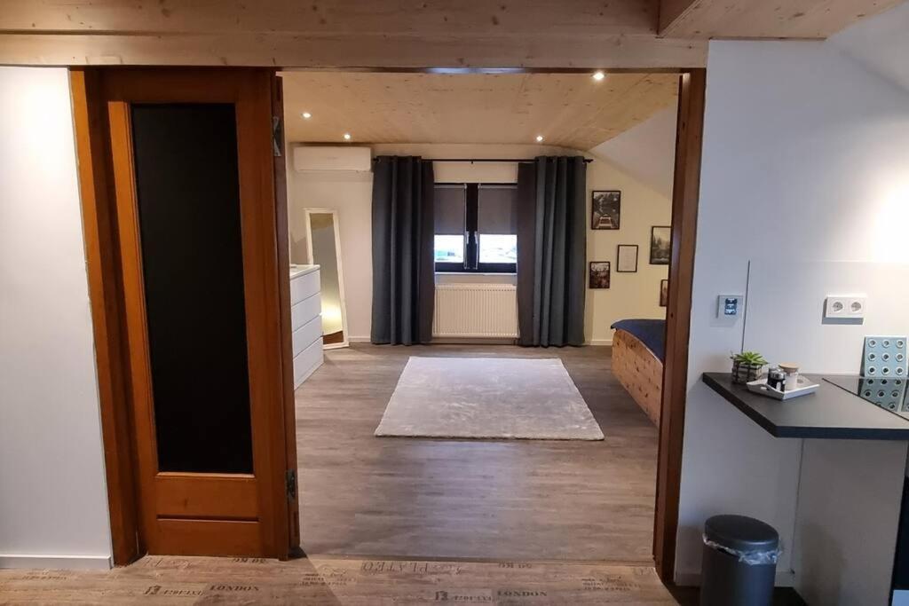 Capa Ferienwohnung Pfalz Neustadt an der Weinstraße Esterno foto