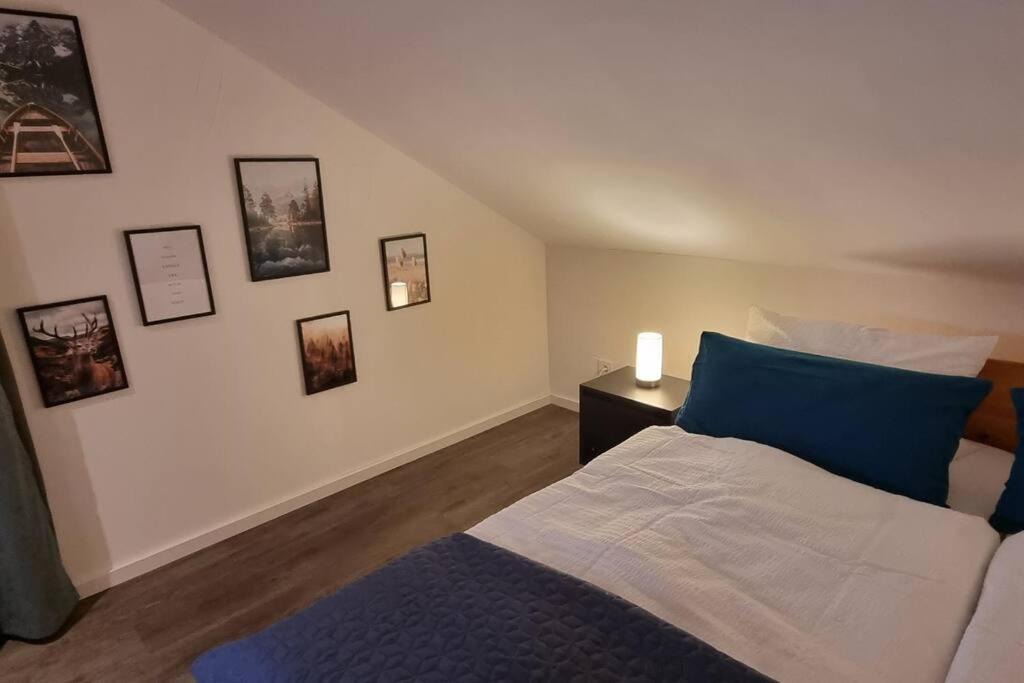 Capa Ferienwohnung Pfalz Neustadt an der Weinstraße Esterno foto
