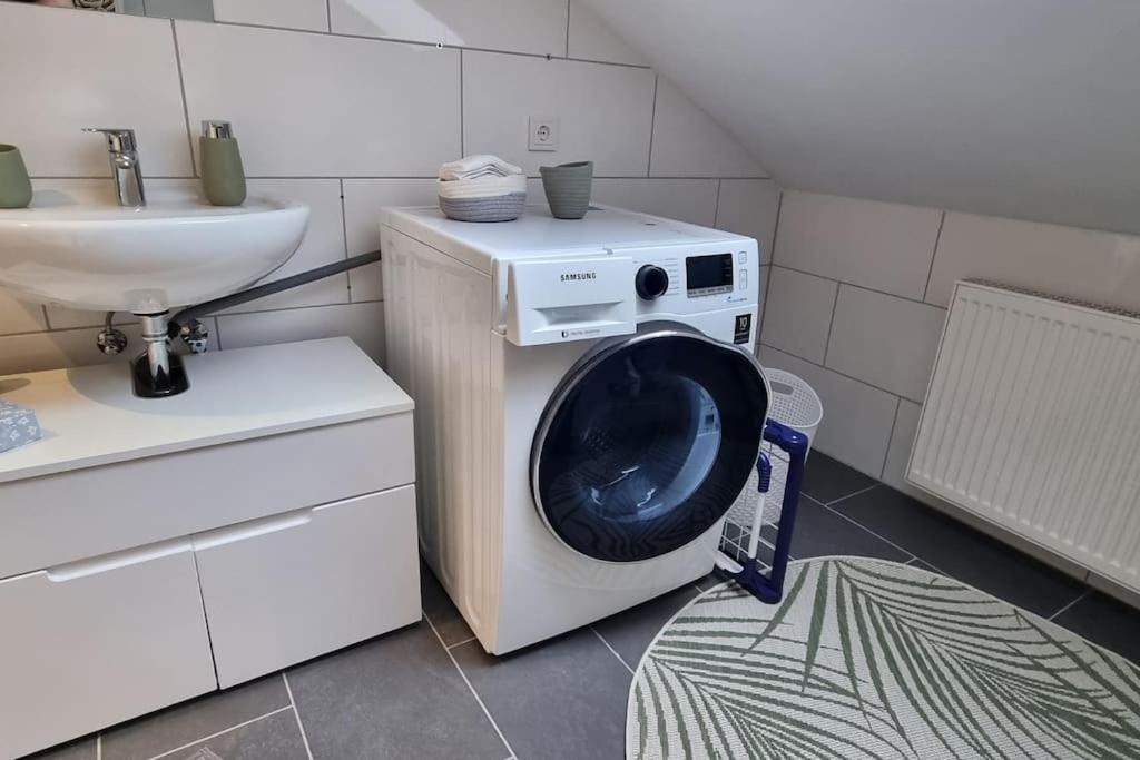Capa Ferienwohnung Pfalz Neustadt an der Weinstraße Esterno foto