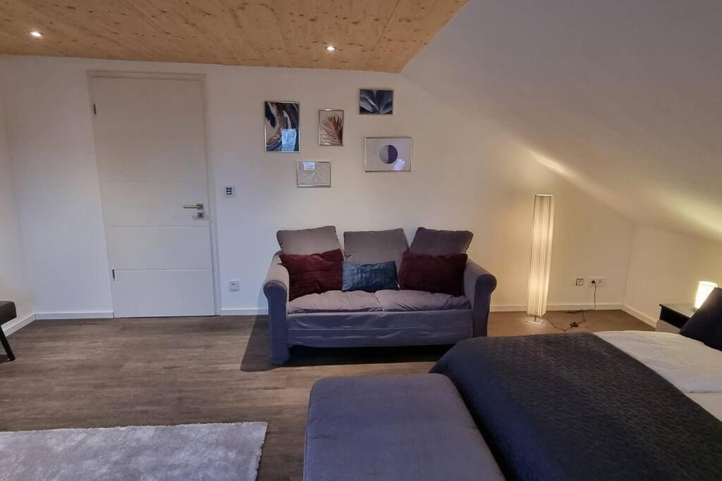 Capa Ferienwohnung Pfalz Neustadt an der Weinstraße Esterno foto